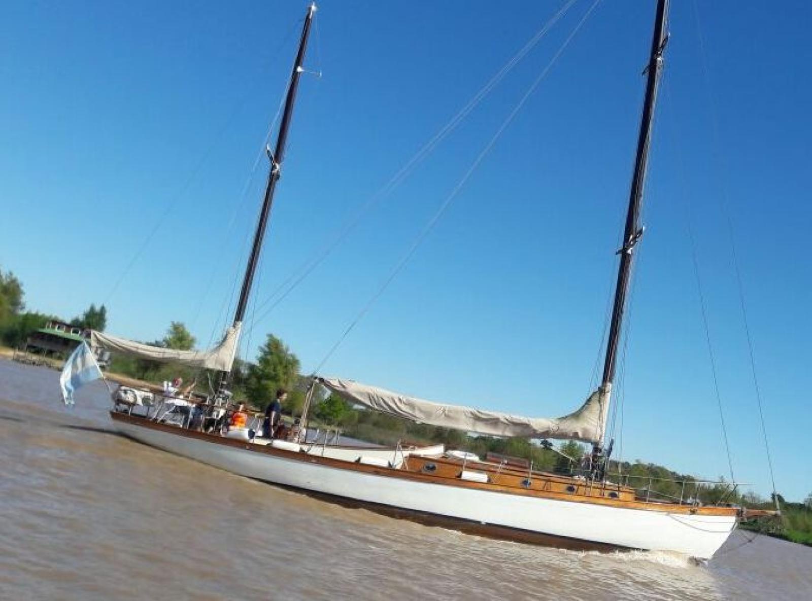 Brokers Nauticos - Velero John Alden en venta